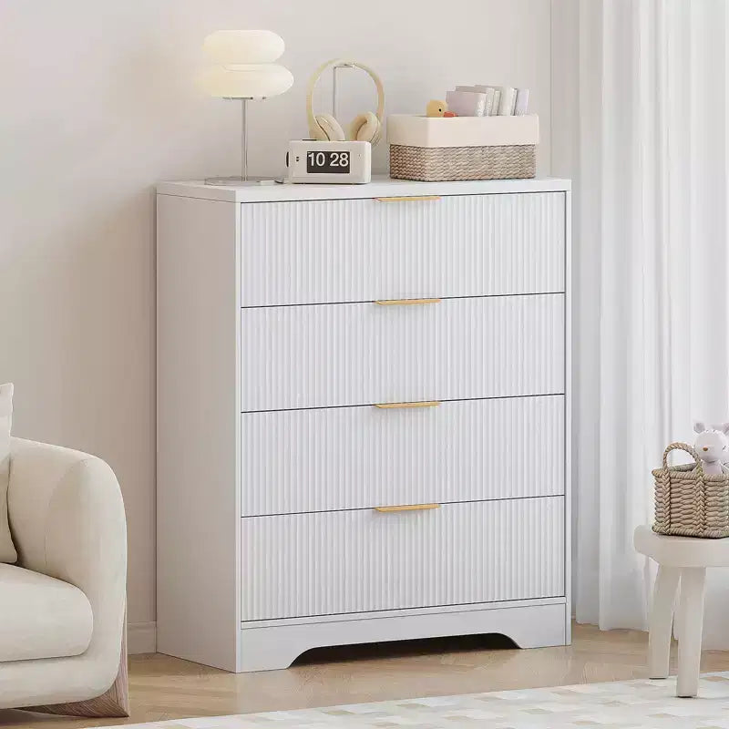 4 Çekmeceli Flütlü Yatak Odası Şifonyeri, 98 cm Yüksekliğinde Modern Şifonyer, Altın Metal Kulplu Geniş Çekmeceli Dolap, Koridor, Dolap için