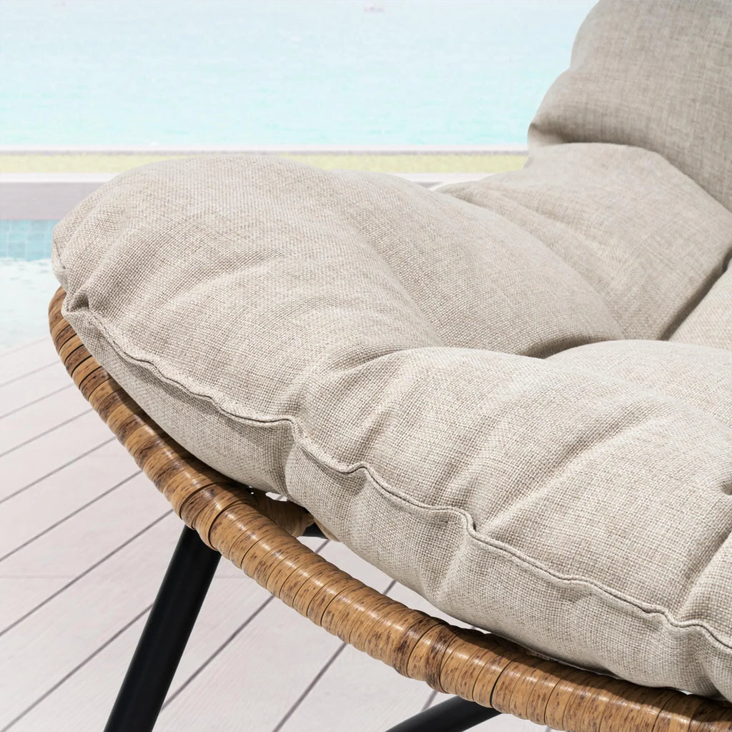 Doppel-Papasan-Sofa mit Sitzkissen, wetterfestes PE-Rattan und Metallgestell für Innen- und Außenbereich