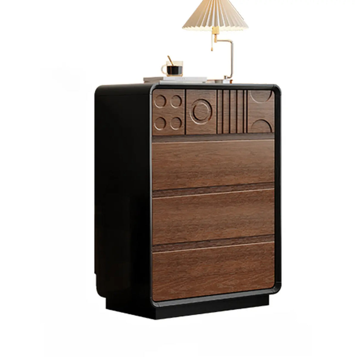 Commode en bois d’inspiration Art déco avec sculptures géométriques