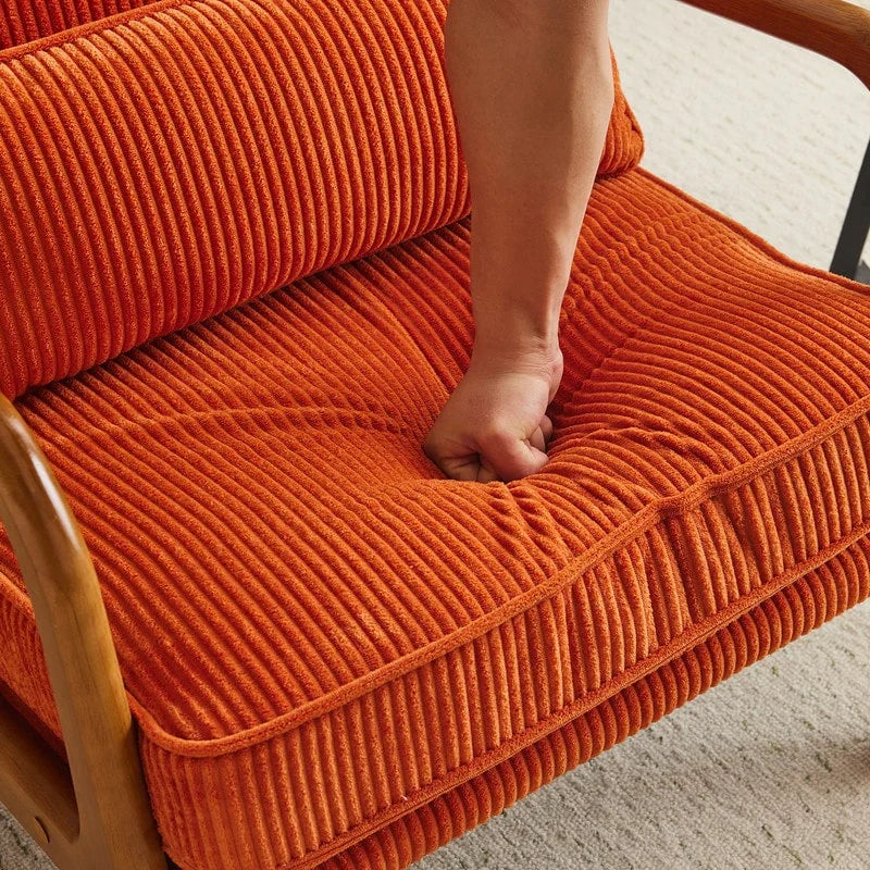 Gepolsterter Akzentstuhl im Mid-Century-Modern-Stil