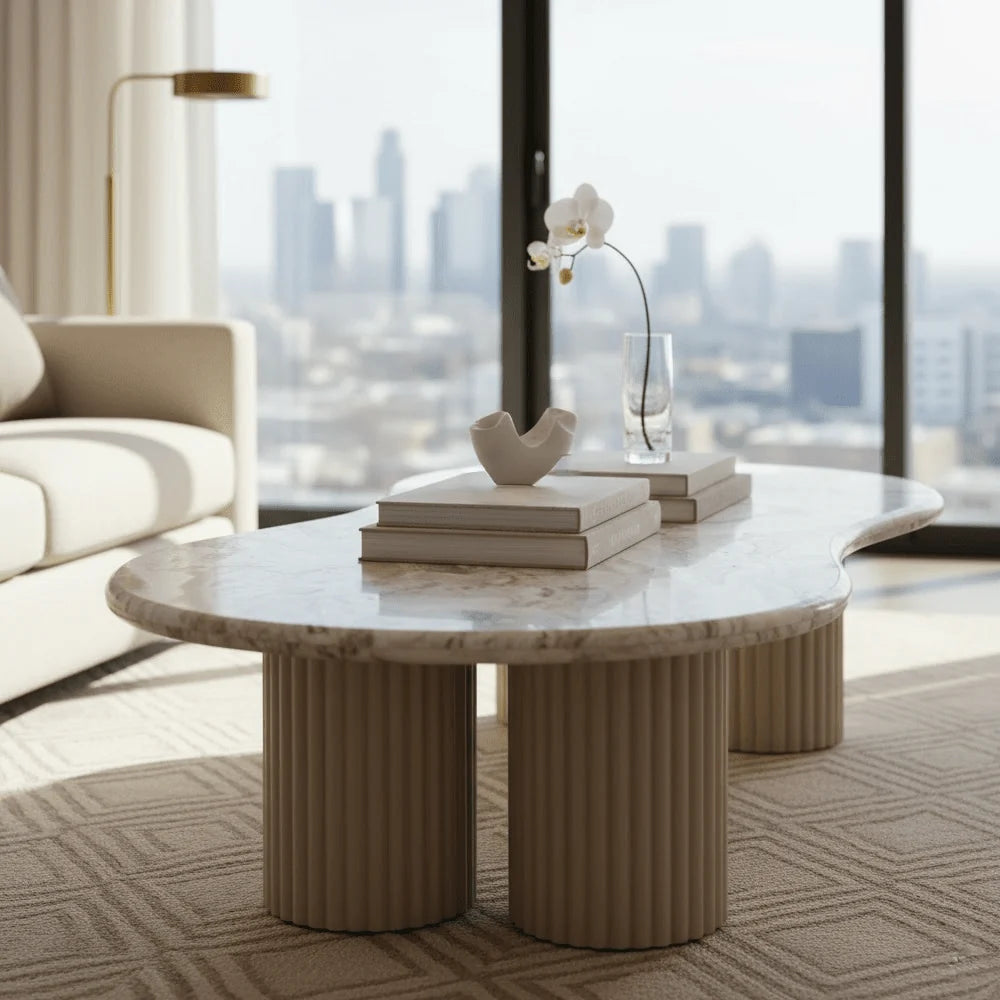 Table basse avec plateau en marbre en forme de galet