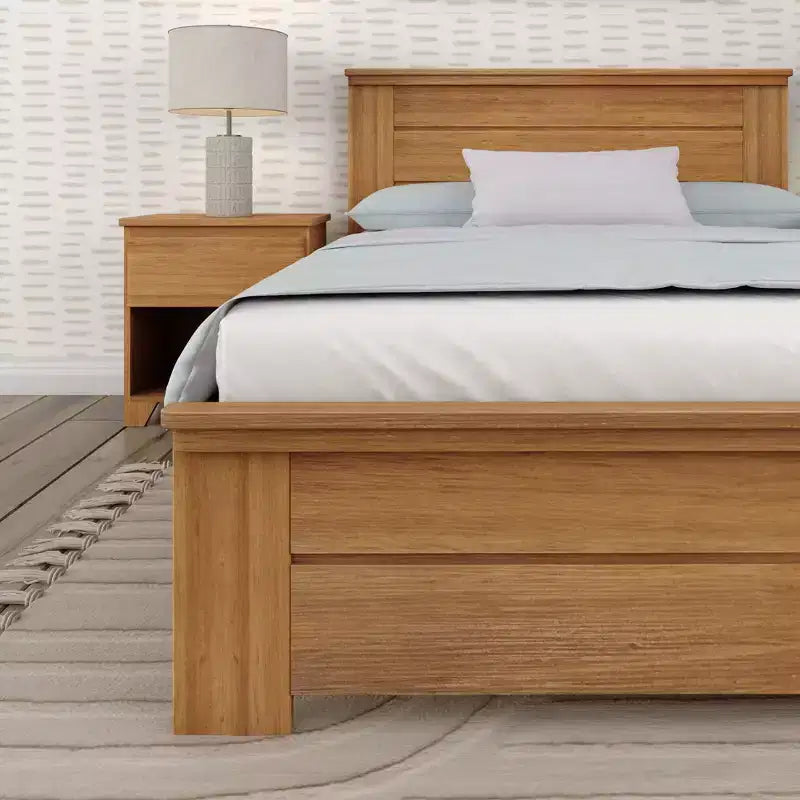 Cadre de lit double de style champêtre Plank+Beam avec tête de lit, lit plateforme en bois massif