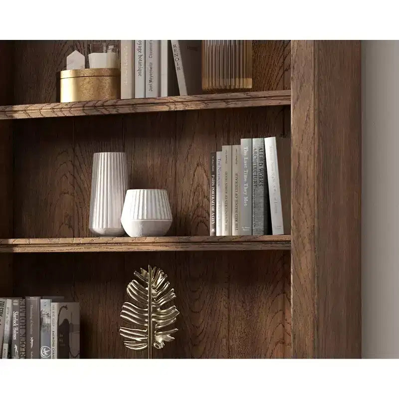 Traditionele hoge houten boekenkast van 94 met opbergruimte, Stratton-collectie, bruin - Martin Furniture