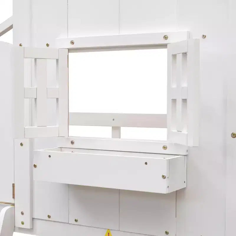 Hoogslaper in huisvorm voor een eenpersoonsbed, houten speelhuis-hoogslaper met ladder en veiligheidsleuningen voor kinderen