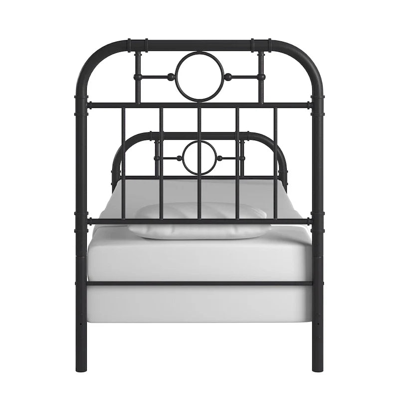 Zwart metalen bed