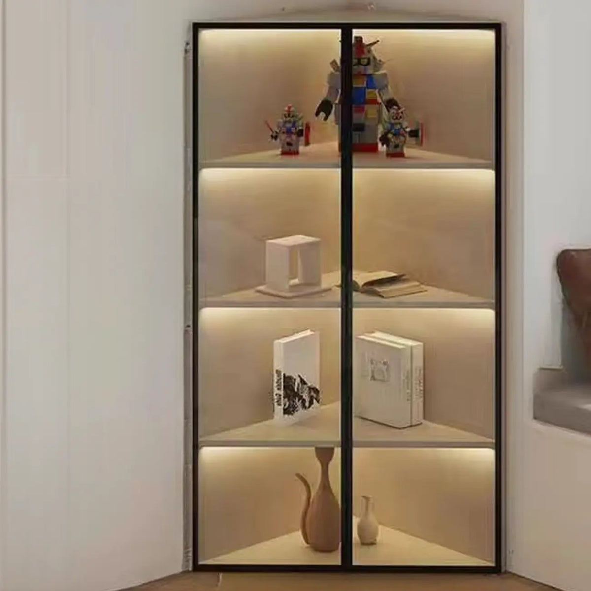 Moderne grijze metalen houten hoekvitrinekast met glazen deur