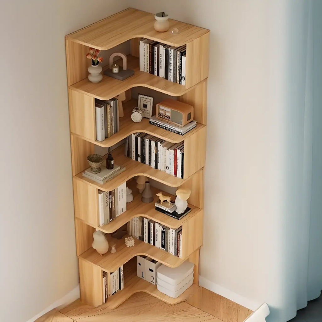 Hoekboekenkast van bewerkt hout met 6 planken