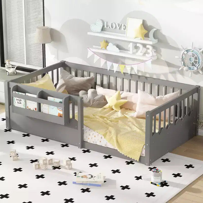 Lit au sol pour enfant Bellemave avec barrières surélevées et bibliothèque, cadre de lit Montessori en bois pour lit simple, pour filles et garçons