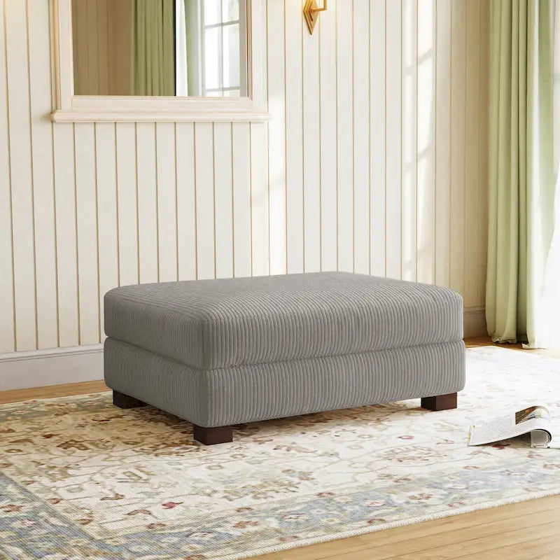 Moderner übergroßer Akzenthocker aus Cord