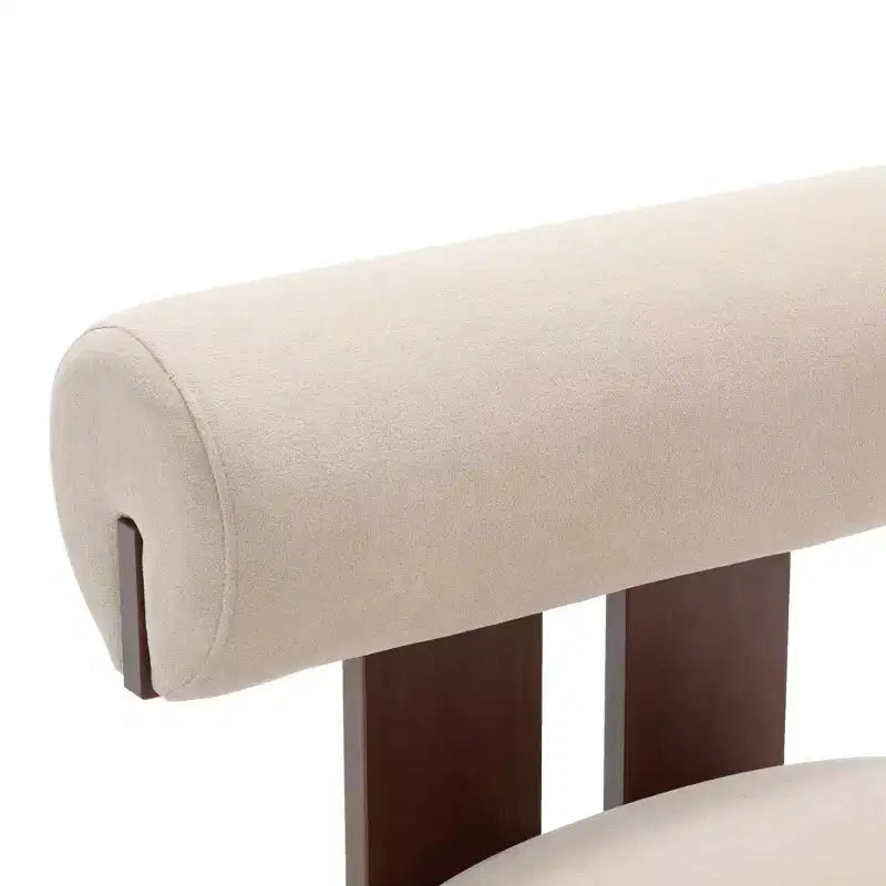 Christopher Knight Home Chariya moderne sculpturale accentstoel van rubberhout met fluwelen bekleding en cilindervormige rugleuning