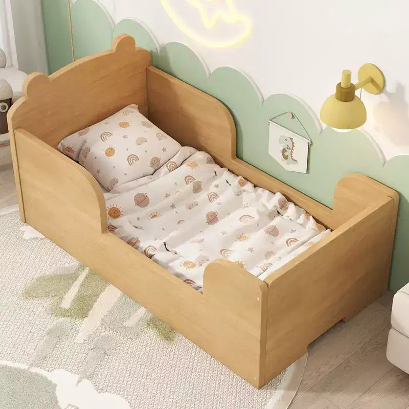 Lit au sol en forme d’ours Okak pour les 3-6 ans, cadre de lit pour tout-petit avec barrière de sécurité, joli lit pour enfant en forme d’animal