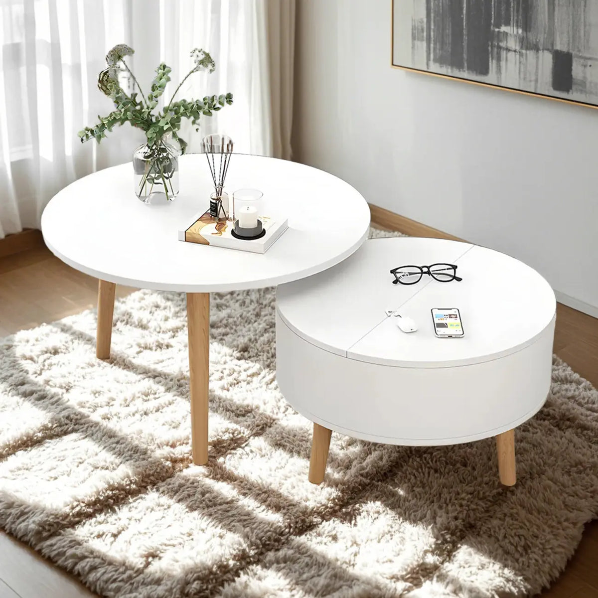 Moderner runder Couchtisch aus Holz in Schwarz und Weiß mit Stauraum
